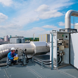 Advanced gas analysis and flow measurement technology of Endress+Hauser SICK.