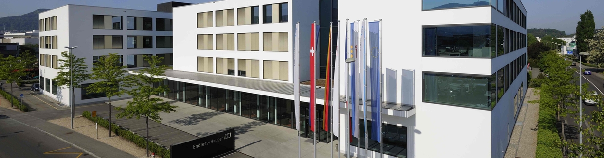 Endress+Hauser'in ana ofisleri: 'Sternenhof binası' in Reinach, İsviçre