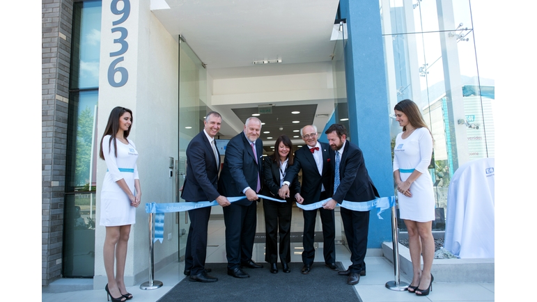 Şili'deki yeni satış merkezi binasının açılışı