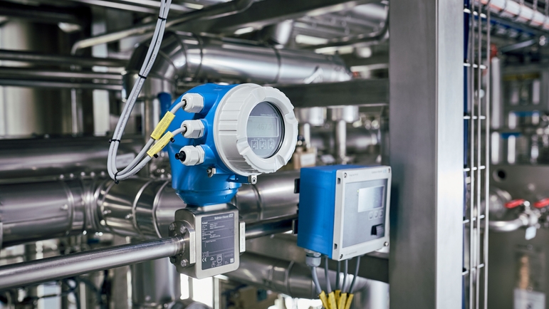 Promag H 300 su tüketimini ve CIP maddelerinin akış hızını kaydeder