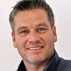 Dirk Blank, AZO Liquids firmasında Satış Destek Yöneticisi
