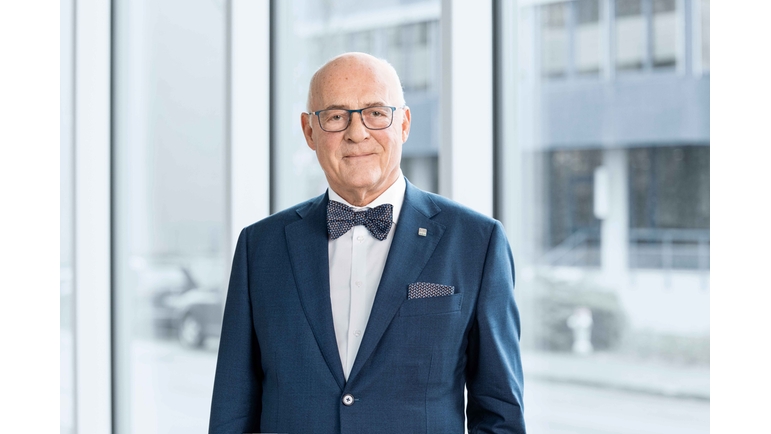 Dr. Klaus Endress şirketteki aktif görevine veda etti.